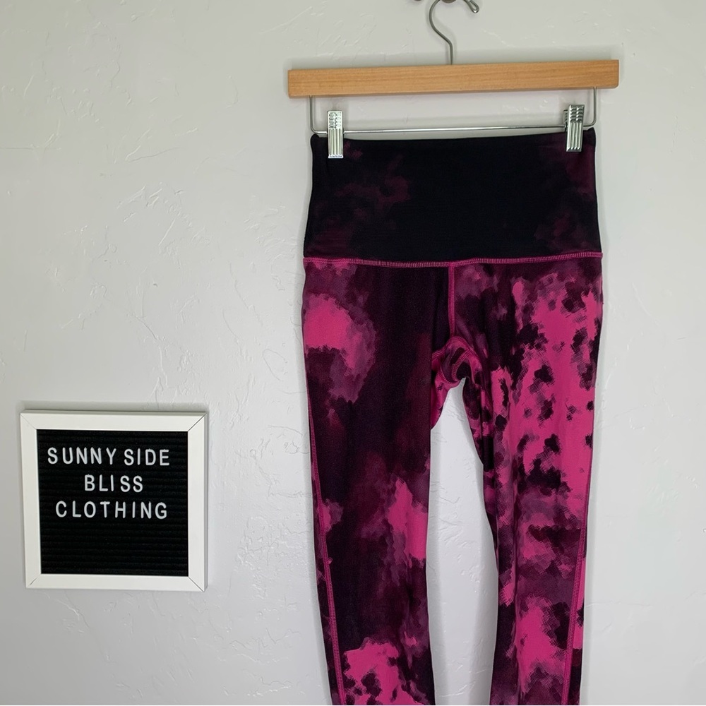 Lululemon Sweaty Endeavor Blooming Pixie Raspberry Mesh Leggings Size 6 - Picture 2 of 12